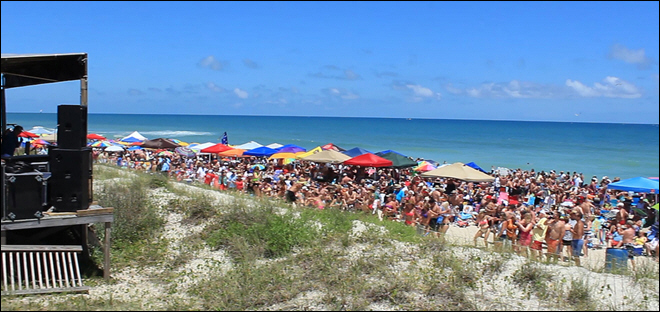 29th Annual Carolina Beach Music Festival is a Unique On-the-Beach Experience