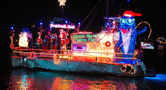 Coastal Flotillas Light Up the Waterfront This Holiday Season